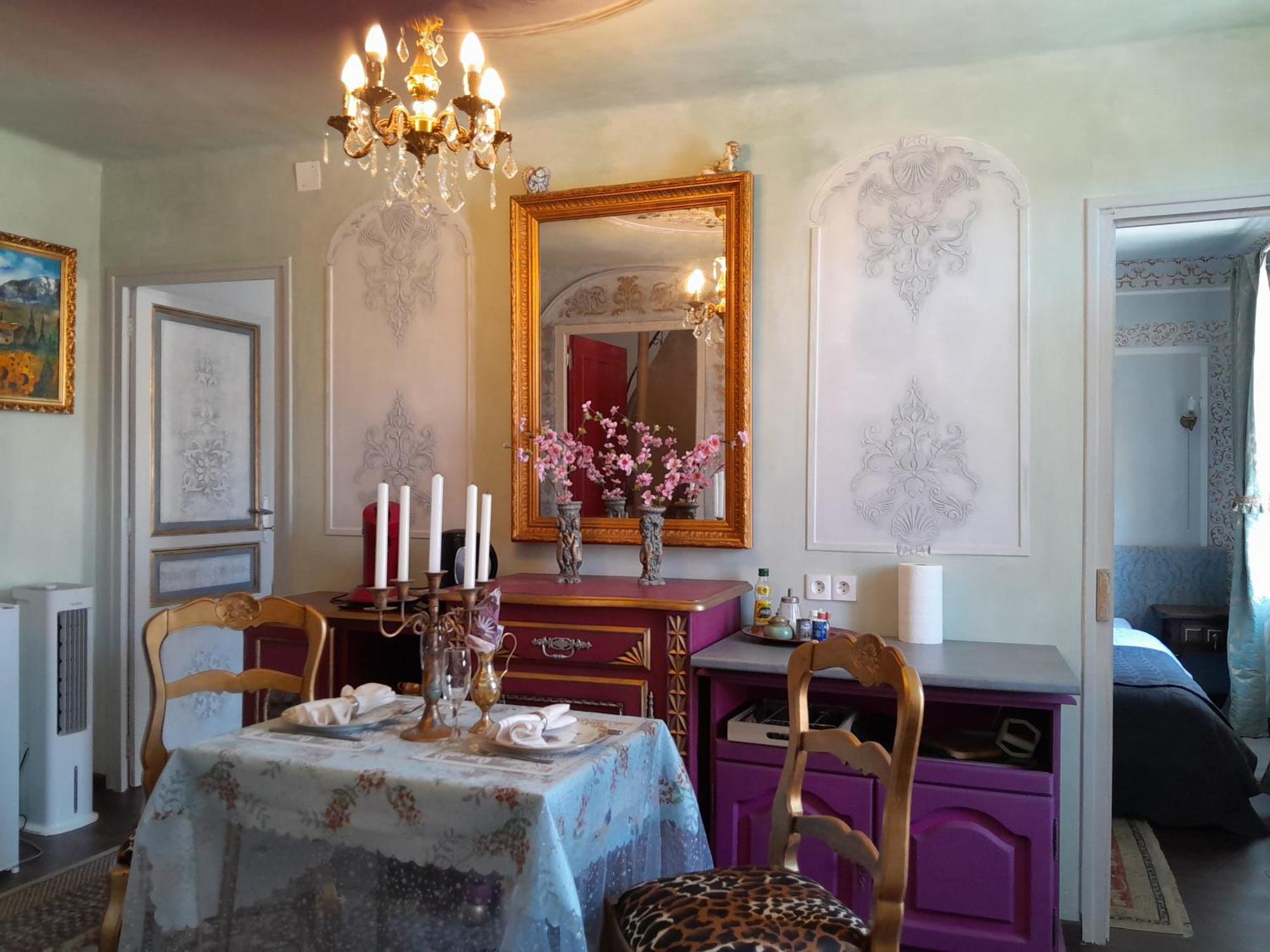 Appartement De Ville Medievale Vinca ภายนอก รูปภาพ